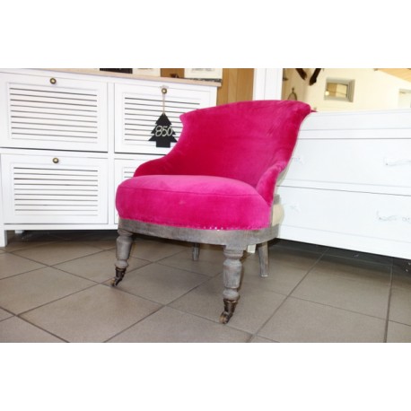 Aksamitny różowy fotelik